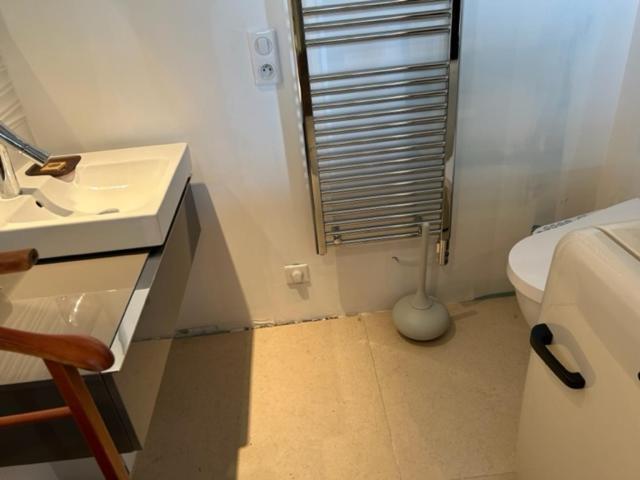 ניס Cottage Marin Avec Vue Mer מראה חיצוני תמונה